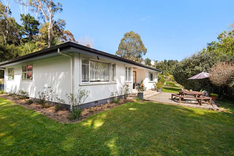 27 Massey Road_5