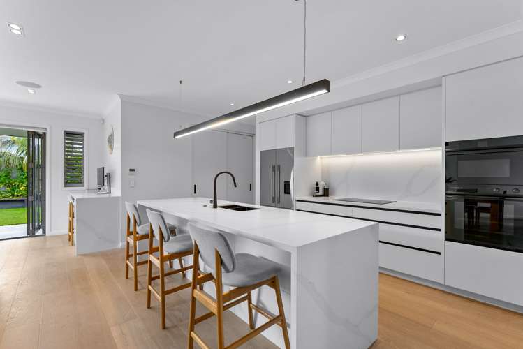 14 Lombardia Way Karaka_4