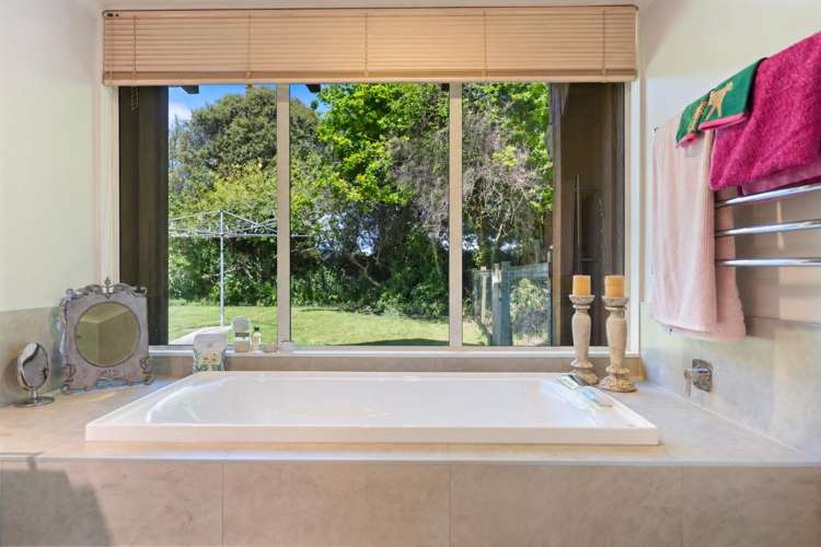 219 Mill Road Otaki_16