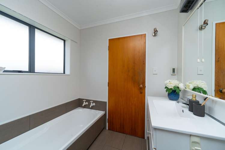 11 McIlwaine Place Marton_19