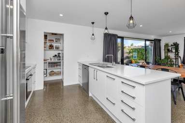 10 Lochiel Place_2