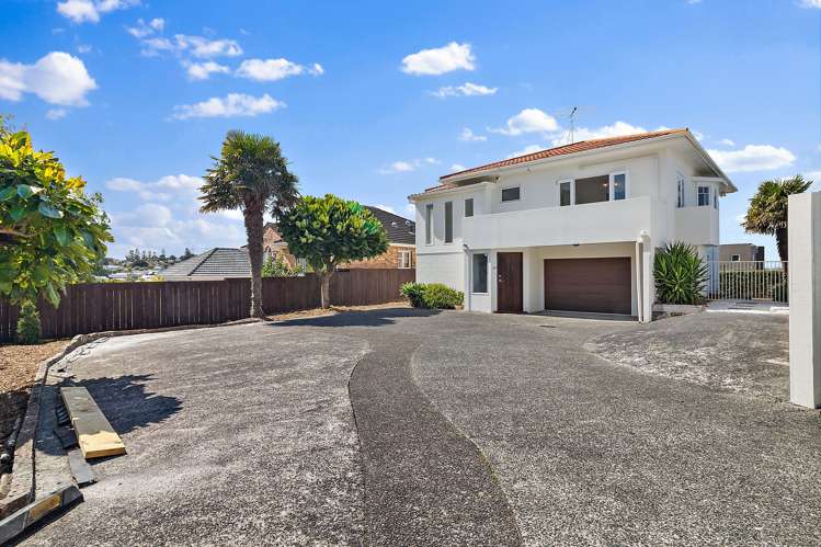 42 Seacliffe Road Hillsborough_25