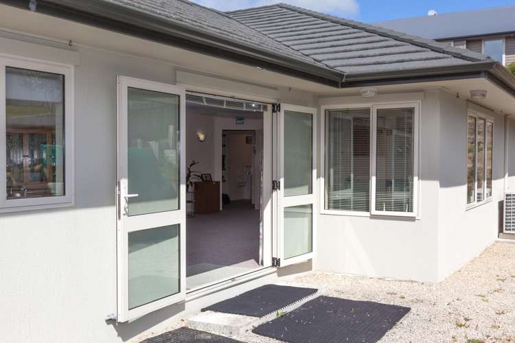 14 Te Puia Drive Aotea_14