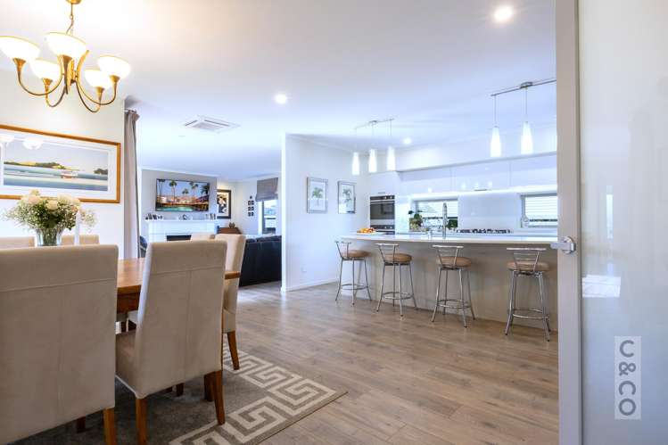 11 Canoe Lane Riverhead_6