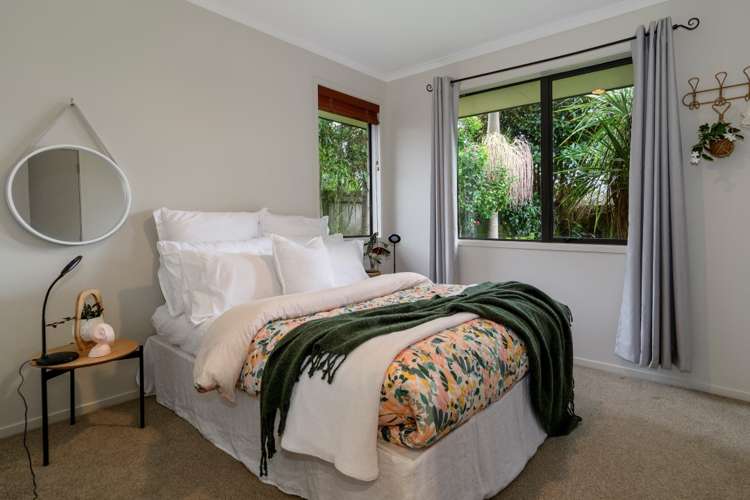 8 Highlander Place Welcome Bay_10