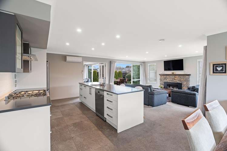 22 Euphrasie Drive Aidanfield_6