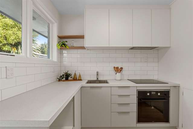 Low maintenance in the heart of Merivale