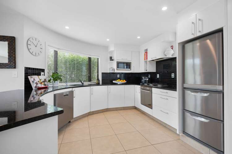 2/48 Te Arawa Street Orakei_7