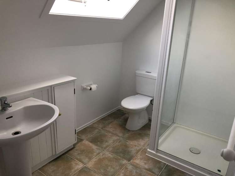 224A Old Farm Road 1074_6