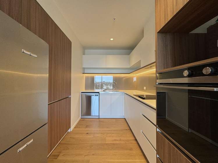 501/11A Spring Street Onehunga_8