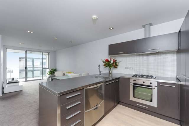 6p/435 New North Road Kingsland_3