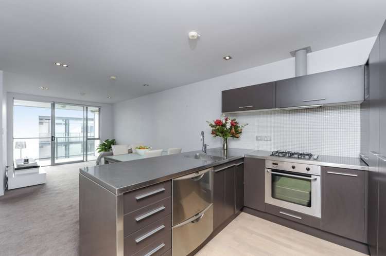 6p/435 New North Road Kingsland_3