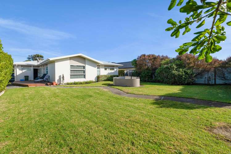 16 Egmont Street Patea_14