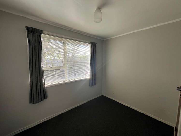1/7 Seakens Way Glen Eden_8