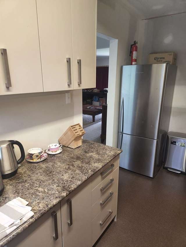 25 South Lynn Road Titirangi_2