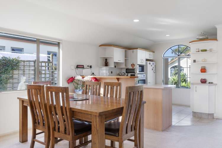 7/200 Papamoa Beach Road Papamoa_5