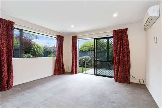 3 Clinton Lane Woolston_2