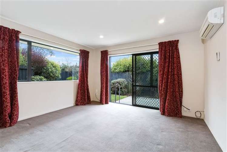 3 Clinton Lane Woolston_2