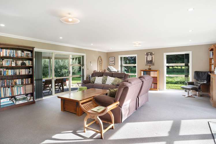 754b Paierau Road Opaki_8