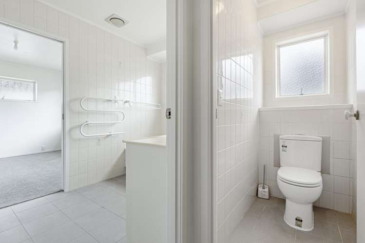 49 Centorian Drive Windsor Park_6