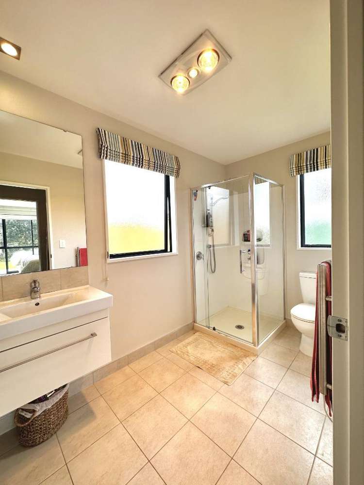 37 Pony Park Place Beachlands_11