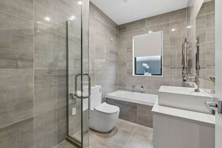 14 Lavey Road Flat Bush_18