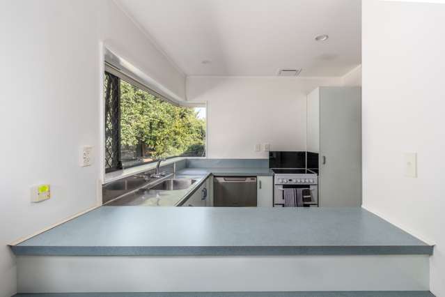 2/17 Church Road Taradale_2