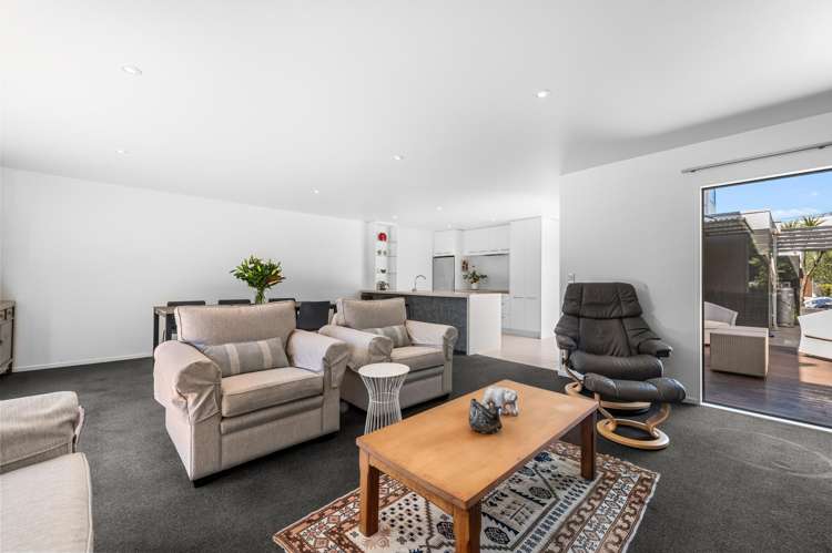 55 Clare Rd St Albans_18
