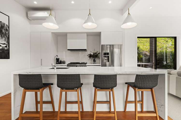 22B Churchill Drive Taradale_11