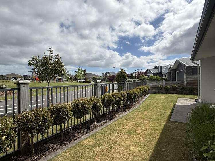 21 Matepu Crescent Pyes Pa_4