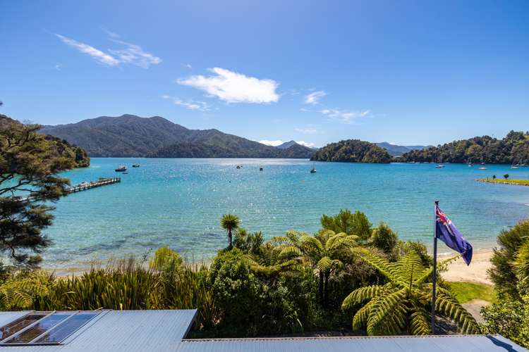 2299 Queen Charlotte Drive Anakiwa and Surrounds_20