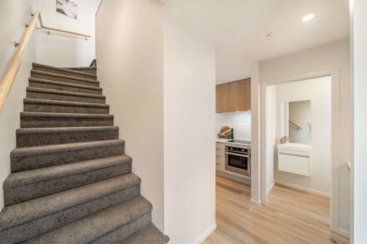 7/16 Molesworth Street Taita_7