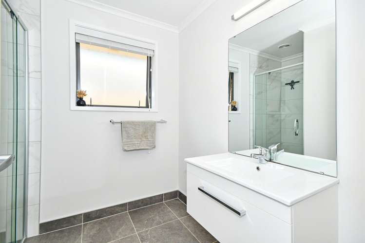 44 Koropupu Street Pukekohe_12