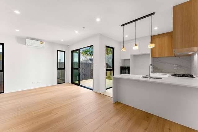 70 Marendellas Drive Bucklands Beach_3