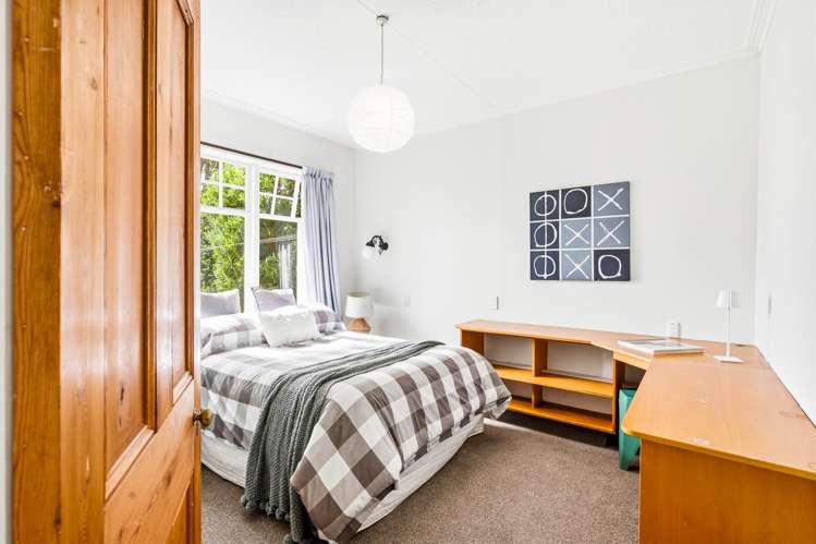 32 City Road Roslyn_19