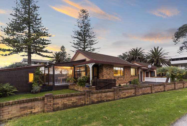 1 Forest Glen Orewa_17