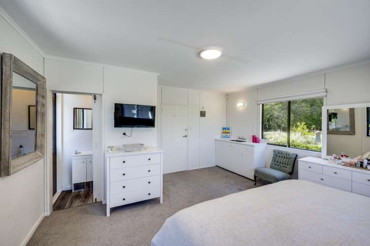 77 Algernon Road Longlands_18