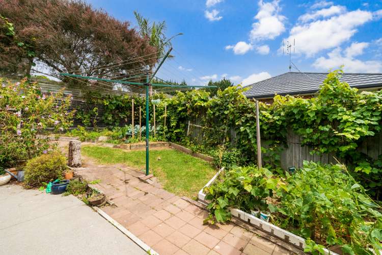 6 Bloomfield Rise Stanmore Bay_16