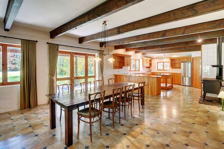 77 Mount Thomas Road Fernside_2