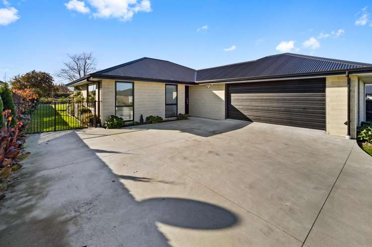 23 Redhaven Rise Netherby_31