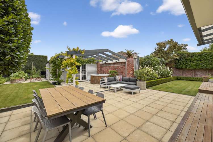 49 Massey Crescent St Albans_30