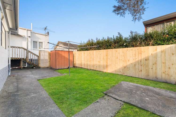 2/20 Bolton Street Blockhouse Bay_12