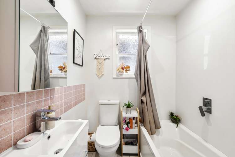 27 Kitchener Terrace Johnsonville_10