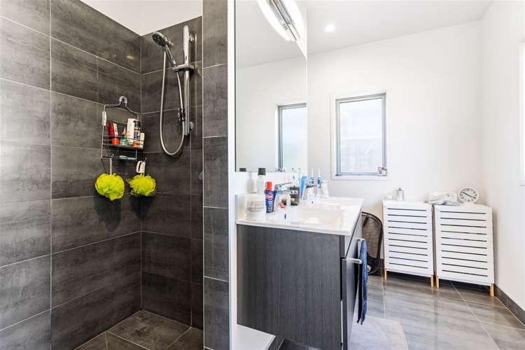 36 Pohutukawa Parade Riverhead_11