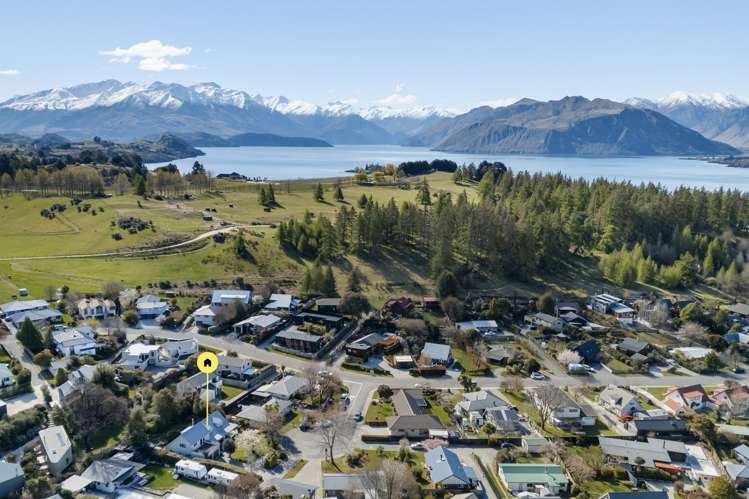 4 Larch Place Wanaka_25