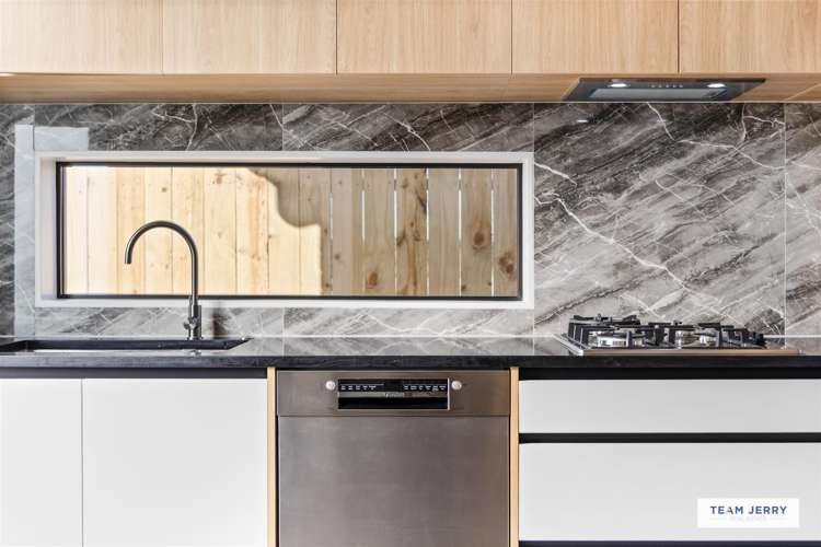 162 Kerepi Street Westgate_25