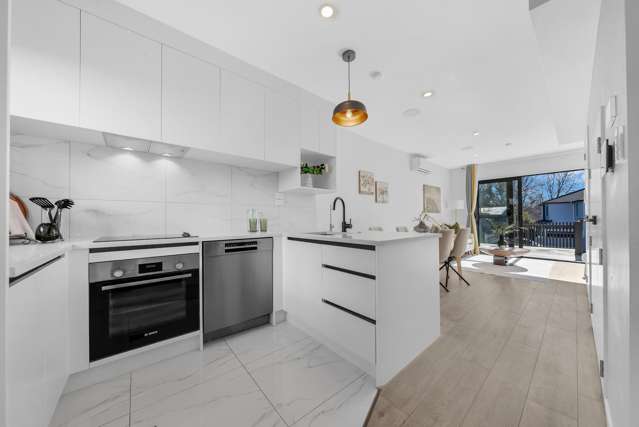2/13 Grove Lane Pakuranga_4