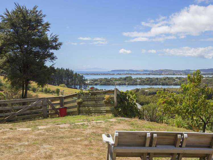 773 Leigh Road Whangateau_13