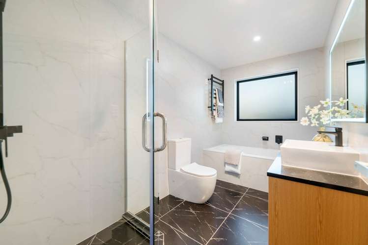 39 Koromeke Street Flat Bush_18