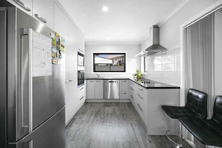 27 Stan Heather Drive Glenview_2